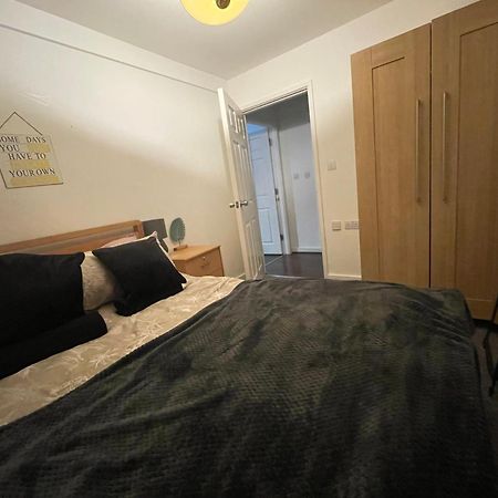 Business & Leisure City Centre 2 Bed En-Suite Apartment With Free Parking And Netflix Coventry Ngoại thất bức ảnh