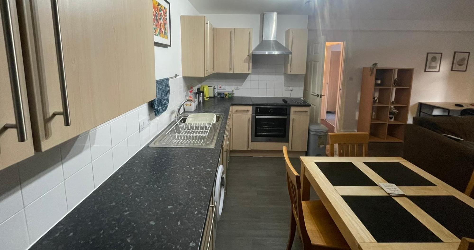 Business & Leisure City Centre 2 Bed En-Suite Apartment With Free Parking And Netflix Coventry Ngoại thất bức ảnh