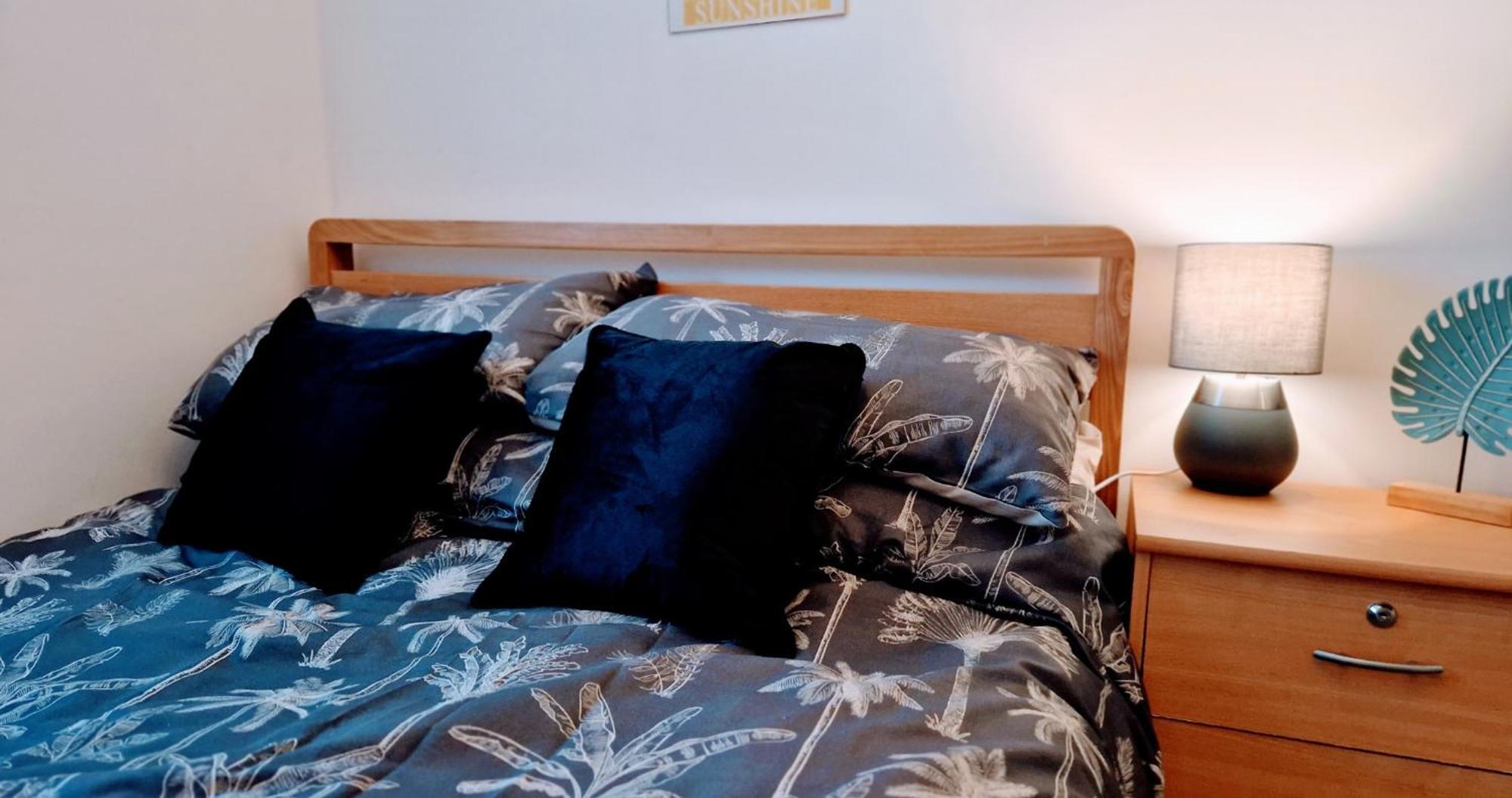 Business & Leisure City Centre 2 Bed En-Suite Apartment With Free Parking And Netflix Coventry Ngoại thất bức ảnh