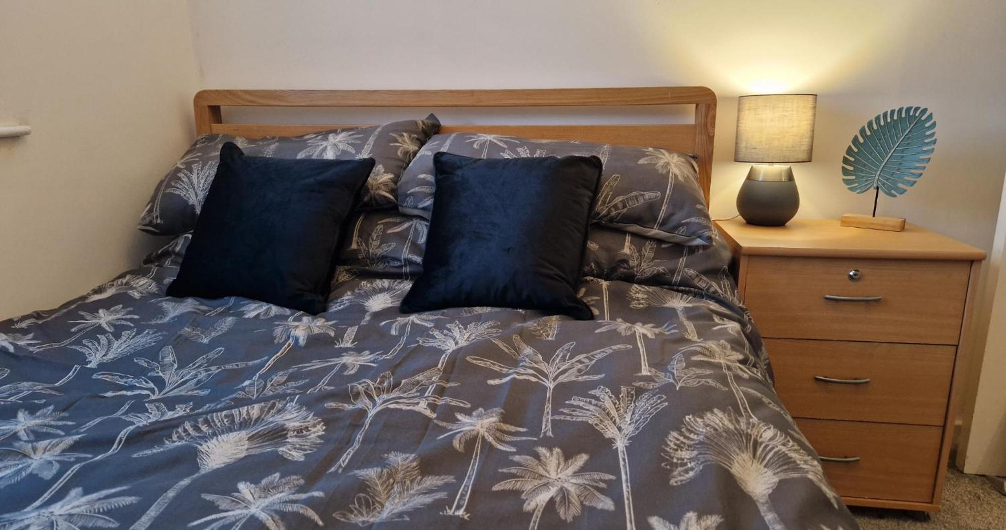 Business & Leisure City Centre 2 Bed En-Suite Apartment With Free Parking And Netflix Coventry Ngoại thất bức ảnh